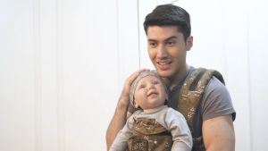 CUDDLEME Gendongan Bayi SSC Hipseat ULTIMO: Solusi Gendongan Nyaman