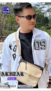 Tas Selempang Slingbag Pria & Wanita Kekinian