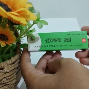 Salep Flek Hitam Ampuh-Penghilang Flek Hitam Di Wajah-Krim Penghilang Flek hitam-Salep Flek Hitam Asli