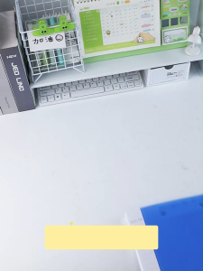 File kẹp tài liệu màu xanh - Bìa kẹp tài liệu tiện lợi với kẹp kim loại chắc chắn bền bỉ  giúp lưu trữ phân loại giấy tờ phù hợp