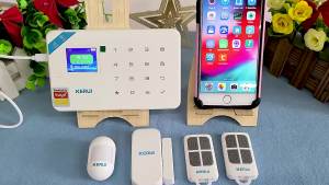 KERUI | KERUI W181 Alarm Security System with Siren Wireless GSM WiFi Intelligent Home Alarm System with Door Sensor PIR Detector