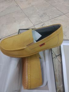 SEPATU MODEL SANTAI UNTUK PRIA DEWASA