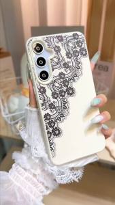 Black Lace Flowers Lychee Phone Case For Samsung A57 5G A37 A17 A56 5G A55 A54 A07 A53 A36 A35 A34 A26 A16 A06 4G A15 Case Cover