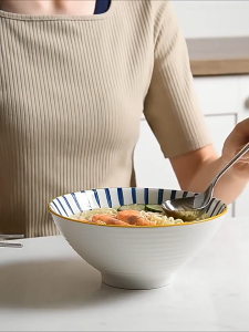 ช้อนซุป (6คัน) ช้อนสแตนเลส ช้อนตักซุปสไตล์เกาหลี ขนาดใหญ่ ด้ามยาว ช้อนตักแกง