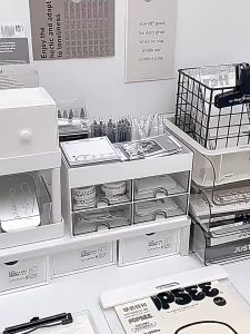 ฟรีสติ๊กเกอร์ กล่องปากกา รุ่นลิ้นชัก4ช่อง กล่องใส่เครื่องสำอาง storage box กล่องอะคลีริค เก็บของ สีขาว