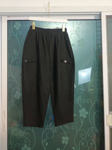 8113-กางเกงขา8ส่วนผ้าเกาหลีแต่งกระดุม