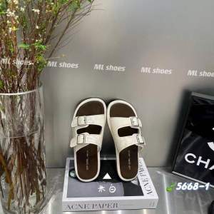 Dép lê 2 quai ngang khuy cài da mềm hàng QCCC Fullbox chuẩn sịn Dép nữ đế bệt da mềm hàng chuẩn QC DéP Cao Su