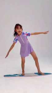 ชุดว่ายน้ำเด็กผู้หญิง ชุดว่ายน้ำเด็กแบบกระโปรงมีกางเกงด้านใน