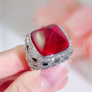 เลื่อม หญิงสไตล์ สไตล์ใหม่ ทรงเรขา คณิตฝัง แหวน ประดับลูกบาศก์ เงินสเตอร์ ลิงคลือบ สีแดง ขนาดใหญ่ SR137 แบบปรับขนาด คริสตัล สำหรับ งานเลี้ยง ตอนเย็น ผู้หญิง ยุโรป