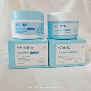 Wardah Lightening Day Cream & Night Cream 30gr Halal BPOM Krim Pemutih Siang Malam Solusi Cerah Alami Setiap Saat