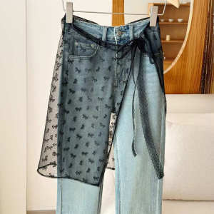 เข็มขัดเอวผ้าปะการังลายดอกไม้ปักลูกไม้ ชุดกระโปรงยาวครึ่งตัว ชุดชั้นใน ผ้าโปร่ง เรียบหรู สไตล์สาวหวาน ฤดูหนาวปี 2016