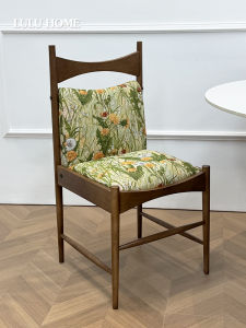 Retro Style Solid Wood Dining Chair Designer Hotel Homestay Fabric Chair Artistic Style Breakfast Room And Coffee Shop Universal