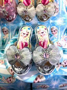 Dép guốc Elsa cho bé gái