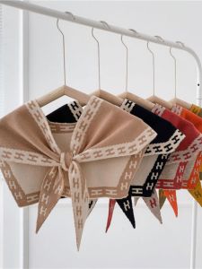 Fashionable Warm Shoulder Shawl Womens Outerwear Stylish Versatile Korean Style Double-Sided Knitted Scarf for All Ages