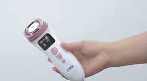 เครื่องกำจัดสิวหัวดำที่มีฟังก์ชั่นประคบร้อนลึกเครื่องดูดสิวดำหัวเครื่องดูดสิวชุดกล่องเครื่องมือที่กดสิวเครื่องสูญญากาศ