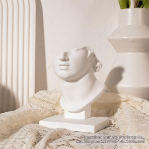 Stylish Skull Art Decorative Gypsum Statue for Home Decoration
