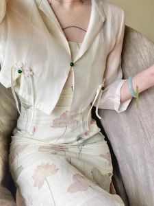 สไตล์จีนใหม่ ชุดกี่เพ้า ป้องกันแสงแดดเปิด คาร์ดิเกน ผู้หญิง ฤดูร้อน เสื้อคลุมด้านนอกมี สายคล้อง ยาว กระโปรง บาง ผ้าชีฟอง เสื้อท่อนบน