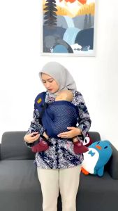 Geos fit AIR Cuddle Me Gendongan Support M shape CuddleMe