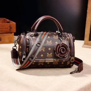 Fall and Winter Genuine Leather Handbags for Women New Arrival 2023 Fashionable All-Match Shoulder Messenger Bag Wide Shoulder Boston Big Bag