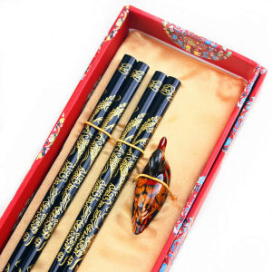 High-End Wooden Chopsticks Gift Box Wedding Celebration Foreigner Memorabilia Dragon Pattern Chinese Style Tableware Accessories