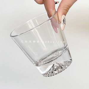 แก้วน้ำทรงกลมสีดำลึก แก้วน้ำใส แก้วน้ำผสมแอลกอฮอล์สไตล์อินส์ แก้วน้ำชมภูไฟ แก้วน้ำทรงกลม แก้วน้ำทรงกลม