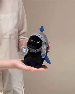 ตุ๊กตาแมวอัศวิน ดีไซน์น่ารัก ของเล่นผ้าขนสัตว์สุดครีเอทีฟ ของตกแต่งบ้านและของขวัญ