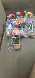 Chậu hoa mini bằng len làm quà tặng quà sinh nhật trang trí bàn học bàn làm việc