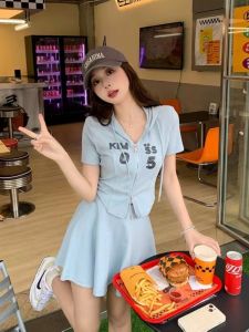 Summer 2025 Casual Korean Style Anti-Aging Hat Set Womens Pure Desire Half-Skirt Two-Piece Set Short Sleeve Zipper Closure