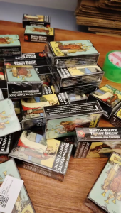 Bộ bài Tarot Smith‑Waite Phiên Bản Không Viền Bài Tarot Cổ Điển Hoài Cổ dùng để Sưu tầm Tiệc tùng Giải trí Làm quà tặng