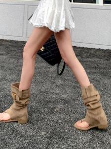 Giày Cao Gót Đế Bằng La Mã Hở Ngón Thời Trang Mùa Hè 2025 Phong Cách Bohemian Giày Cao Gót Nâng Cao Đi Biển Cho Nữ