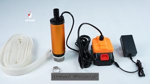 Mini Submersible Diesel Pump แบบพกพามินิ ปั๊มจุ่มไฟฟ้า ปั้มดีซี ปั้มน้ำสูบ ปั๊มดูดน้ำมัน ปั๊มดีเซล DC21V อัตราการดูด 30 ลิตร/นาที พร้อมตะแกรงกรองและปุ่มควบคุม ของเหลวหลายชนิดที่เหมาะสม(ไม่ควรใช้กับน้ำมันเบนซิน)