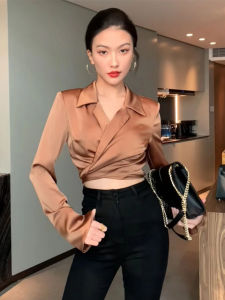 เรียบหรู เสื้อเชิ้ตสั้นเอวข้ามแถบสําหรับผู้หญิง มีสไตล์ French Touch พรางหุ่น สั้น衣 ฤดูใบไม้ผลิ ฤดูใบไม้ร่วง สินค้าใหม่