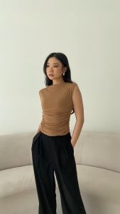 Top KAYSER Sooyoung: Bahan Kualitas Tinggi & Desain Fashion Modern