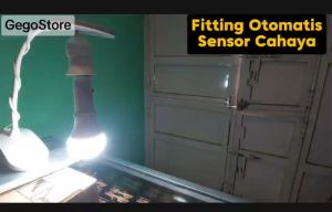Fitting Otomatis Sensor Cahaya INFRA MERAH Fiting Lampu Tanpa Kedip 100W  4.8