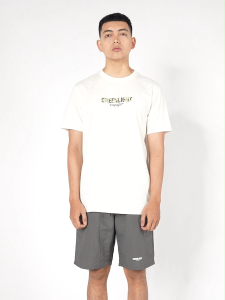 Greenlight Voyager Kaos Pria Lengan Pendek Regular Fit Katun Logo Script Camo C101024