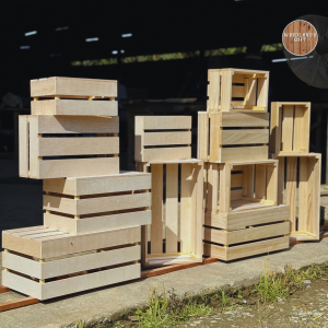 Wooden decoration box/storage box /Crates |  Storage box organizer | Display box | Organiser storage box| Toys storage organizer| 木箱子