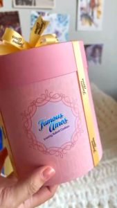 Famous Amos Blissful Box 180g Cookies - Hantaran Wedding Gift / Corporate / Hadiah Event - Lazada