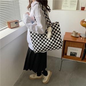 กระเป๋าผ้าใบลายสก็อตสำหรับผู้หญิง กระเป๋าสะพายไหล่แบบลำลอง ความจุขนาดใหญ่ กระเป๋าสะพายข้างผ้าใบสำหรับใส่ไปเรียน กระเป๋าสะพายข้างแบบลำลอง