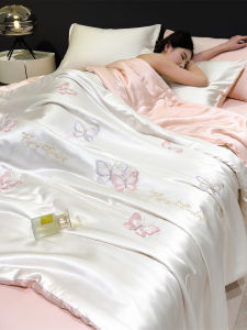 YAOKANG | Icy Silk Cool Summer Air Conditioner Blanket Machine Washable Filling