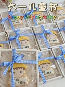 Hộp Quà Tặng Bánh Kẹo Hình Hoa Tulip MCRJ White Box Hoa Khô Quà Tặng Cho Trẻ Em Và Nam Giới Quà Tặng Tốt Nghiệp Khuôn Giấy Bạc Hà