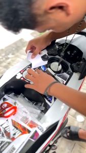 (COD)STIKER TANGKI BENSIN BEAT FI 2012-2014 PREMIUM STICKER TANGKI MOTOR BEAT FI ANTI LUNTUR.