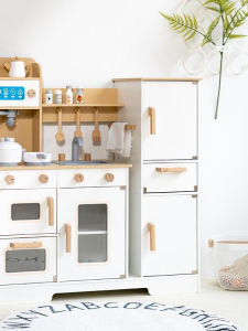 Bộ Đồ Chơi Bếp Gỗ Có Âm Thanh Và Ánh Sáng