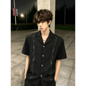 Cuban Collar Embroidered Padded Shoulder Ice Silk Short Sleeve Shirt