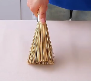 PEMBERSIH SERABI BAMBOO WOK BRUSH PREMIUM SAPU LIDI PEMBERSIH KUALI BERKERAK