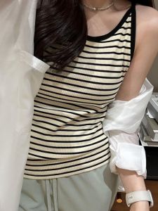 เสื้อกั๊กสลิงลายทางขนาดใหญ่มีสไตล์สําหรับผู้หญิงพื้นฐานแฟชั่นฤดูร้อนที่สมบูรณ์แบบสําหรับเสื้อผ้าทํางาน