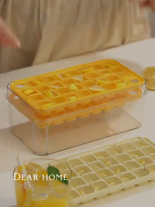 กล่องทำน้ำแข็งแบบ 2 ชั้น พร้อมถาดรอง 2 ชิ้น สำหรับเครื่องดื่ม วัสดุ PP สีเขียวอ่อน