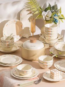 Elegant Creamy Style Ceramic Bowl Set Single Piece Luxury Dinnerware Dishware Floral Patterned Chinese Crafts Gift