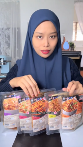 Dakkaebi Fried Rice (200g) 5 Asian Flavours Ready Meal No Preservatives HALAL Shelf Stable - Holiaomart