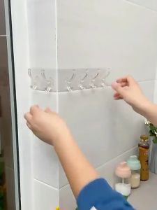 TLE 6 In 1 Strong Seamless Hooks Kitchen Bathroom Waterproof Transparent Wall Hook Crystal Connected Hook