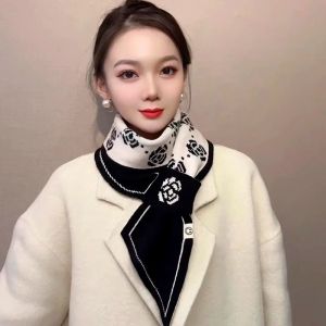 Khăn Choàng Cổ Nhỏ Ấm Áp Cho Nữ 2025 Phong Cách Mới Hàn Quốc Thời Trang Mùa Đông Chống Lạnh Khăn Choàng Dài Hình Chữ Nhật